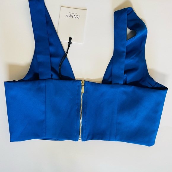 NWT 🏷️ Runaway The Label Crop Top - Picture 4 of 4